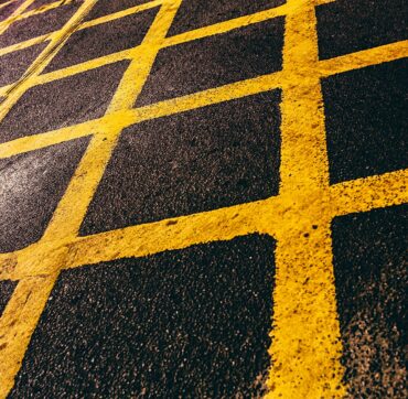 jonathan-borba-Yqm8EAS--BU-unsplash